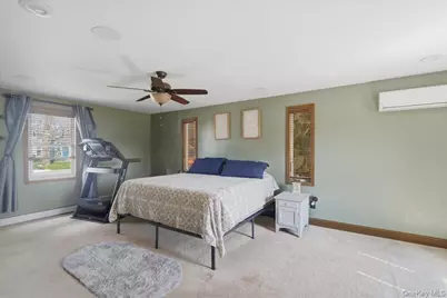 5 Erlwein Court, Massapequa, NY 11758 - Photo 12