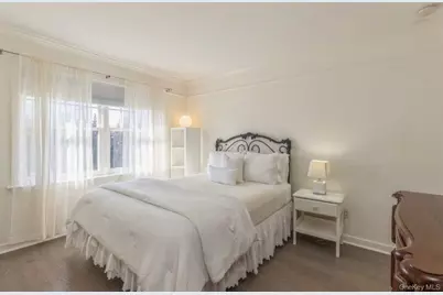 582 Hayground Road, Water Mill, NY 11976 - Photo 6