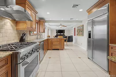 19 S Constitution, Tappan, NY 10983 - Photo 6