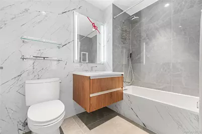 136-18 Maple Avenue #5F, Flushing, NY 11355 - Photo 14