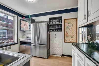 79-10 34th Avenue #7W, Jackson Heights, NY 11372 - Photo 8