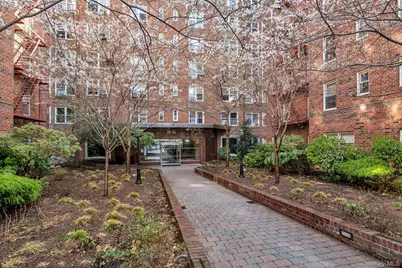 79-10 34th Avenue #7W, Jackson Heights, NY 11372 - Photo 1