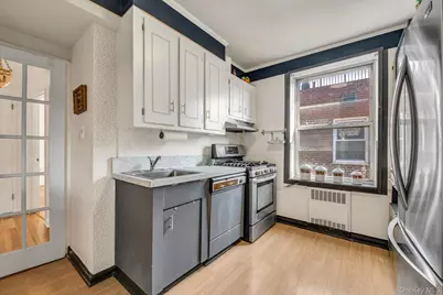 79-10 34th Avenue #7W, Jackson Heights, NY 11372 - Photo 6