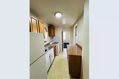 2385 Barker Avenue #2U, Bronx, NY 10467 - Photo 4