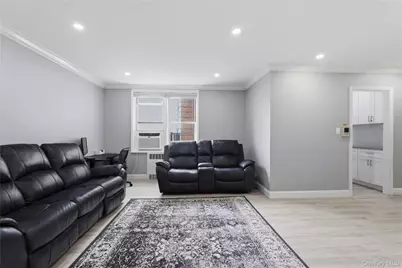 5639 Netherland Avenue #5C, Bronx, NY 10471 - Photo 6