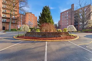 5639 Netherland Ave, Bronx, NY 10471 - Photo 18