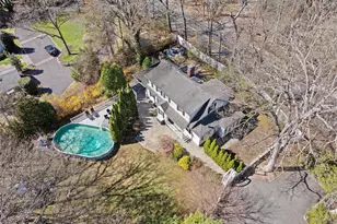 198 Pidgeon Hill Rd, South Huntington, NY 11746 - Photo 22