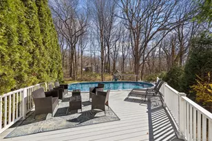 198 Pidgeon Hill Rd, South Huntington, NY 11746 - Photo 20