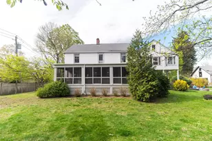 731 King St, Port Chester, NY 10573 - Photo 2