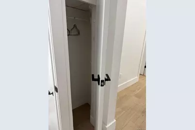 3939 Crescent Street, Long Island City, NY 11101 - Photo 10