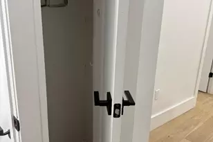 39-39 Crescent St, Long Island City, NY 11101 - Photo 10