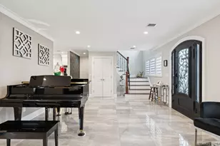 23 Ogden Ave, East Williston, NY 11596 - Photo 4