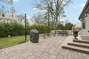 23 Ogden Ave, East Williston, NY 11596 - Photo 36