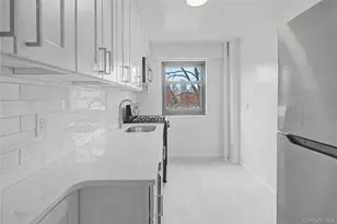 21-85 34th Ave, Astoria, NY 11106 - Photo 4