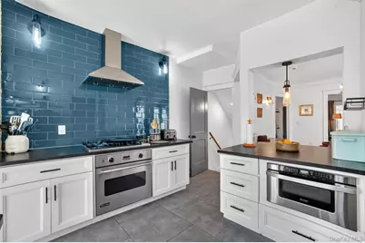 146 Beechwood Avenue, Mount Vernon, NY 10553 - Photo 22