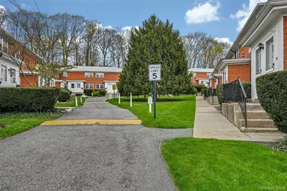 451 Main Street #52 Upper Unit, Northport, NY 11768 - Photo 24