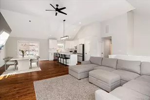 10 Eagle Hill Rd, Mahopac, NY 10541 - Photo 4