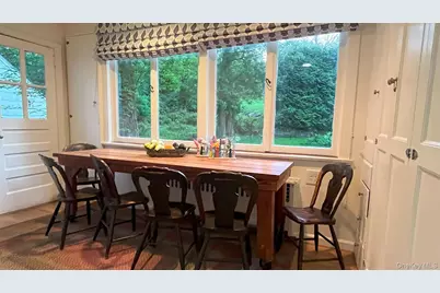 8 Holly Lane, Rye, NY 10580 - Photo 10