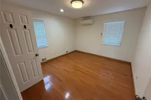 83-11 169th St, Jamaica, NY 11432 - Photo 2