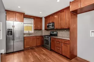 408 Beach 45th St, Far Rockaway, NY 11691 - Photo 2