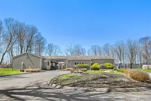 105 Village Dr, Brewster, NY 10509 - Photo 32