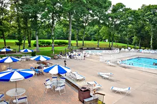 847 Skyline Dr, Coram, NY 11727 - Photo 12