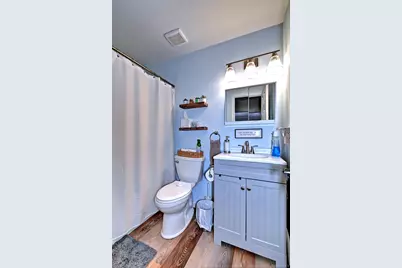 847 Skyline Drive, Coram, NY 11727 - Photo 10