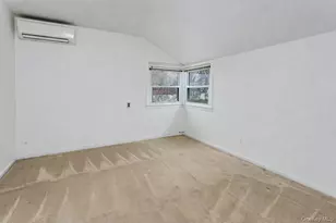 260 Roundhill Dr, Yonkers, NY 10710 - Photo 20