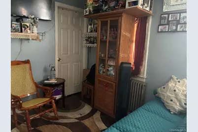 10317 104th Street, Ozone Park, NY 11417 - Photo 2