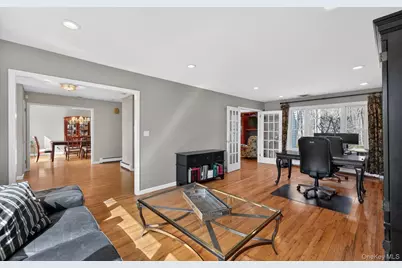 2 Fenimore Lane, Huntington, NY 11743 - Photo 10