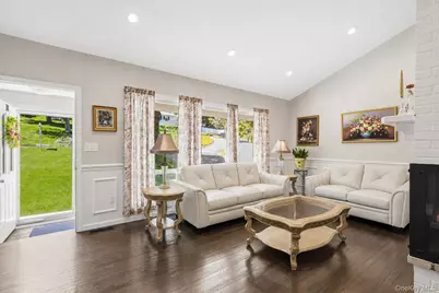 18 Collier Drive E, Carmel, NY 10512 - Photo 8