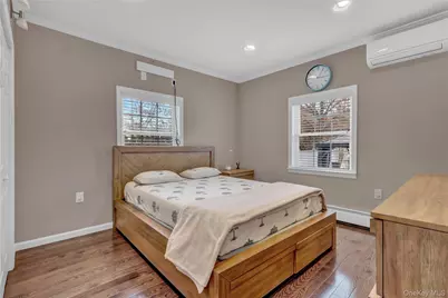 8 Vernon Street, Farmingdale, NY 11735 - Photo 18