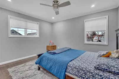 8 Vernon Street, Farmingdale, NY 11735 - Photo 32