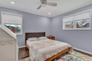 8 Vernon St, Farmingdale, NY 11735 - Photo 30