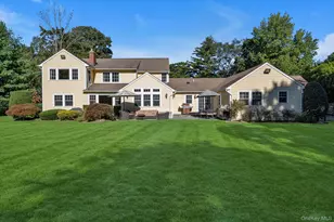 7 Shady Meadow Ln, Syosset, NY 11791 - Photo 40