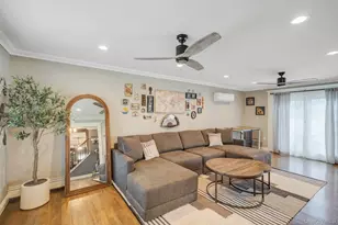 528 Mollie Blvd, Holbrook, NY 11741 - Photo 4