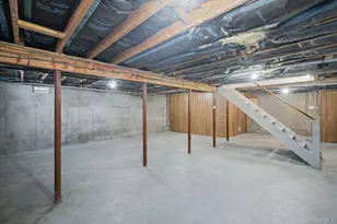 528 Mollie Blvd, Holbrook, NY 11741 - Photo 26