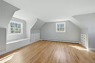 248 Dogwood Dr, Wading River, NY 11792 - Photo 18