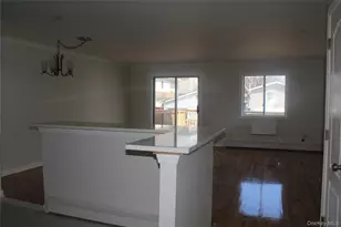 274 Robinson Ave, Bronx, NY 10465 - Photo 4