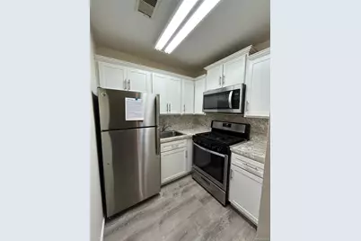 37 El Comino #37, Coram, NY 11727 - Photo 6