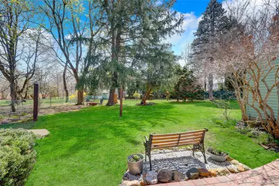 35 E 12th Street, Huntington Station, NY 11746 - Photo 4