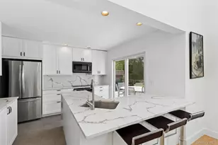 44 Diane Dr, East Hampton, NY 11937 - Photo 16