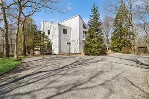 44 Diane Dr, East Hampton, NY 11937 - Photo 4