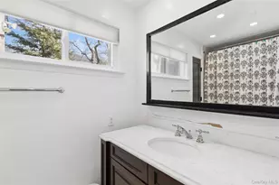 44 Diane Dr, East Hampton, NY 11937 - Photo 22