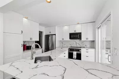 44 Diane Drive, East Hampton, NY 11937 - Photo 20