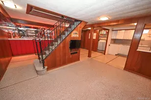 1102 Phoebe St, Franklin Square, NY 11010 - Photo 18