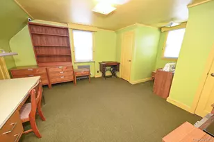 1102 Phoebe St, Franklin Square, NY 11010 - Photo 10