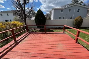 25 Norwood Rd, Port Washington, NY 11050 - Photo 4