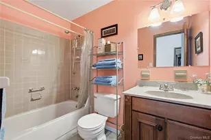 287 Peconic Terrace, Calverton, NY 11933 - Photo 14