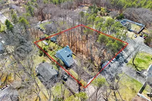 287 Peconic Terrace, Calverton, NY 11933 - Photo 26